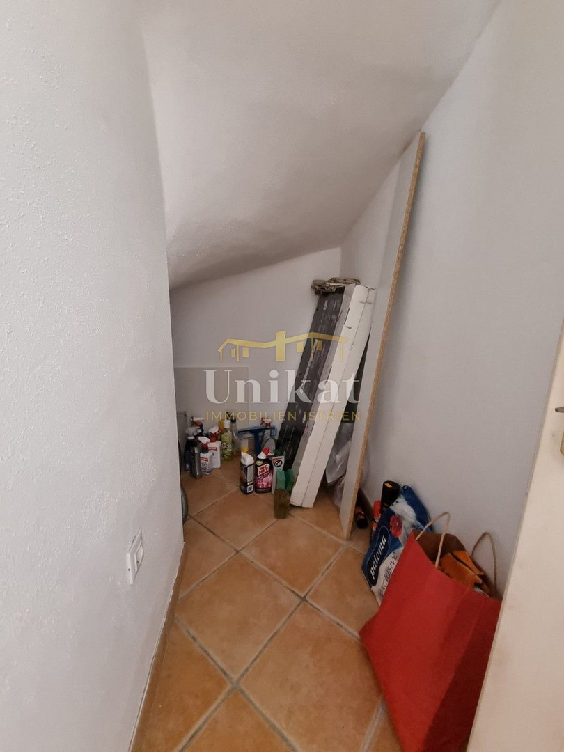 Dvojna hiša v istrskem slogu